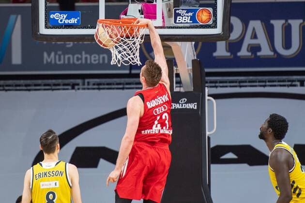 Leon Radosevic 43 FC Bayern , dunk, FC Bayern Basketball vs Alba Berlin, BBL Playoffs, Final, 12 06 2021 Munich Bavaria Germany Copyright: xkolbert-press UlrichxGamelx