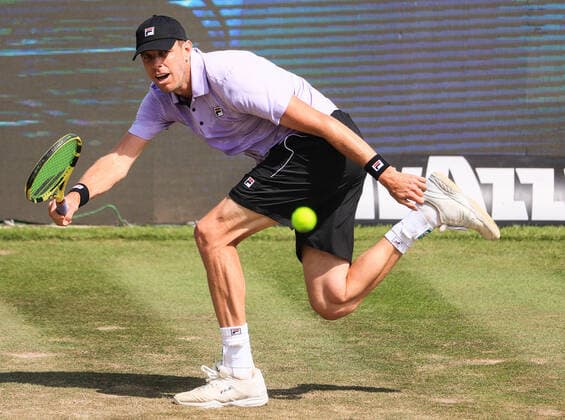 (210612) -- STUTTGART, June 12, 2021 -- Sam Querrey returns the ball during the men s singles semifinal of Mercedes Cup between Felix Auger-Aliassime of Canada and Sam Querrey of the United States in Stuttgart, Germany, June 12, 2021. (Photo by Xinhua) (SP)GERMANY-STUTTGART-TENNIS-MERCEDES CUP-MEN S SINGLES-SEMIFINALS PhilippexRuiz 