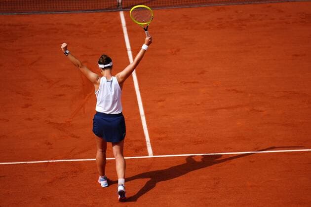 Mandatory Credit: Photo by Javier Garcia BPI Shutterstock (12058169bu) Barbora Krejcikova celebrates after victory in the Women s Singles final French Open Tennis, Day Fourteen, Roland Garros, Paris, France - 12 Jun 2021 French Open Tennis, Day Fourteen, Roland Garros, Paris, France - 12 Jun 2021  Copyright: xJavierxGarcia BPI Shutterstockx 12058169bu