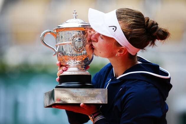 Mandatory Credit: Photo by Javier Garcia BPI Shutterstock (12058169dm) Barbora Krejcikova celebrates with the Suzanne-Lenglen cup after victory in the Women s Singles final French Open Tennis, Day Fourteen, Roland Garros, Paris, France - 12 Jun 2021 French Open Tennis, Day Fourteen, Roland Garros, Paris, France - 12 Jun 2021  Copyright: xJavierxGarcia BPI Shutterstockx 12058169dm