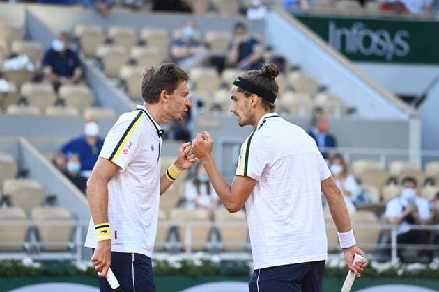 Tennis : Roland Garros 2021 - France - Victoire de Herbert Mahut double Messieurs - France Tennis : Roland Garros 2021 - France - 12 06 2021 chryslenecaillaud Panoramic 