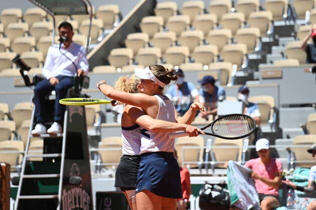 Tennis : Roland Garros 2021 - France - Victoire de Krejcikova Siniakova - Republique Tcheque contre Mateek Sand - Usa - Swiatek - Pologne Tennis : Roland Garros 2021 - France - 13 06 2021 chryslenecaillaud Panoramic 