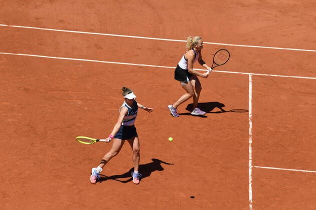 Tennis : Roland Garros 2021 - France - Victoire de Krejcikova Siniakova - Republique Tcheque contre Mattek Sands - Usa - Swiatek - Pologne Tennis : Roland Garros 2021 - France - 13 06 2021 chryslenecaillaud Panoramic 