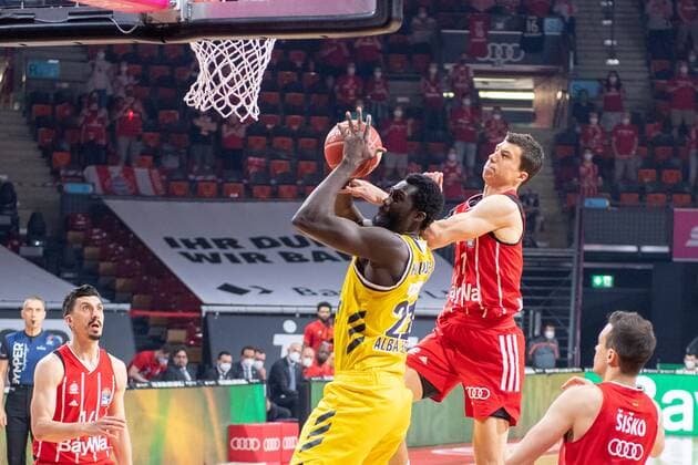 Christ Koumadje 21 Alba Berlin , Vladimir Lucic 11 FC Bayern , FC Bayern Basketball vs Alba Berlin, BBL Playoffs, Final, 13 06 2021 Muenchen Bayern Germany Copyright: xkolbert-press UlrichxGamelx