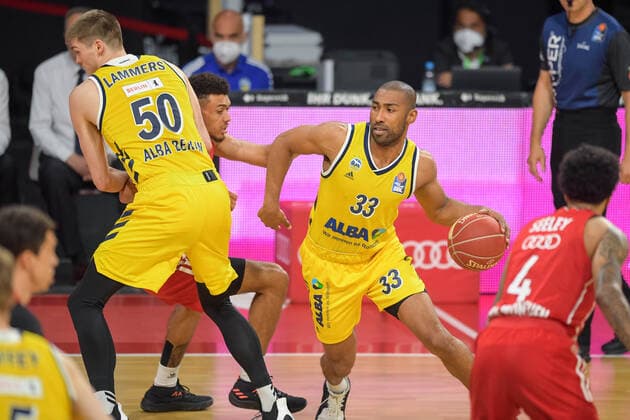 Basketball, BBL, 20210613, FC Bayern München Alba Berlin In the picture Jayson GRANGER Alba Berlin, 33 dribbling ball Munich Audi Dome Bayern Germany Copyright: Passion2Press MarkusxFischerx
