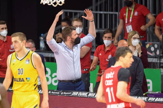 Basketball, BBL, 20210613, FC Bayern München Alba Berlin In the picture Chief Executive Officer FC Bayern München Basketball Marko PESIC heats up the crowd calls for more atmosphere Munich Audi Dome Bayern Germany Copyright: Passion2Press MarkusxFischerx