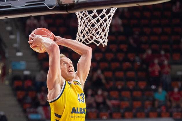 Luke Sikma 43 Alba Berlin , FC Bayern Basketball vs Alba Berlin, BBL Playoffs, Final, 13 06 2021 Munich Bavaria Germany Copyright: xkolbert-press UlrichxGamelx