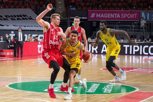 Leon Radosevic 43 FC Bayern , Maodo Lo 0 Alba Berlin , FC Bayern Basketball vs Alba Berlin, BBL Playoffs, Final, 13 06 2021 Muenchen Bayern Germany Copyright: xkolbert-press UlrichxGamelx