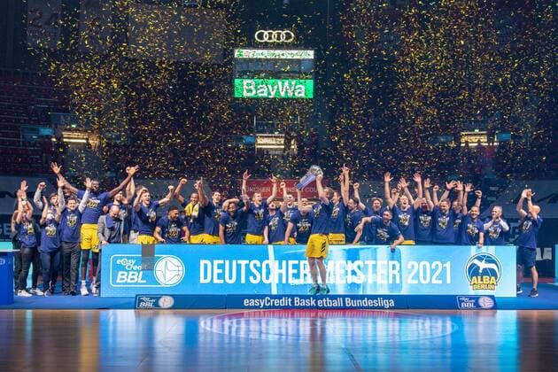 Victory celebration Alba Berlin, FC Bayern Basketball vs Alba Berlin, BBL Playoffs, Final, 13 06 2021 Munich Bavaria Germany Copyright: xkolbert-press UlrichxGamelx