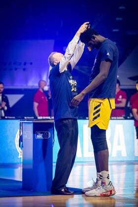 Basketball MÂ¸nchen 13 06 2021 1 Bundesliga easyCredit BBL season 2020 2021 playoffs final game 4 FC Bayern MÂ¸nchen Alba Berlin Alba Berlin is German champion 2021 Aito Garcia Reneses Alba Berlin, coach Christ Koumadje Alba Berlin, No 21.