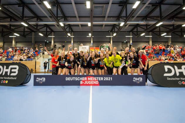 Handball final award ceremony female B youth female B youth female B youth, handball, female B youth German championship, season 2020 2021, 13 06 2021 Hanover Copyright: xEibner-Pressefoto Jan-FredericxHelbigx