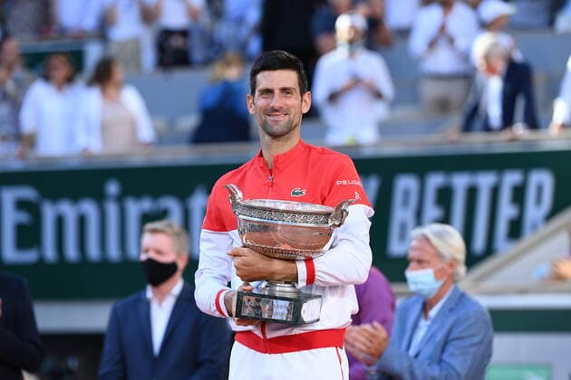 Tennis : Roland Garros 2021 - France - Finale simple Messieurs - Djokovic - Serbie - gagne le tournois Tennis : Roland Garros 2021 - France - 13 06 2021 chryslenecaillaud Panoramic 