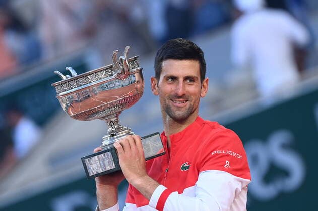 Tennis : Roland Garros 2021 - France - Finale simple Messieurs - Djokovic - Serbie - gagne le tournois Tennis : Roland Garros 2021 - France - 13 06 2021 chryslenecaillaud Panoramic 