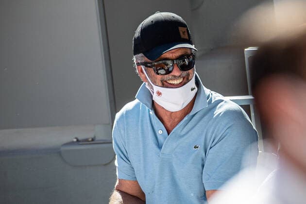 Tennis, French Open, Mel Gibson follows the final