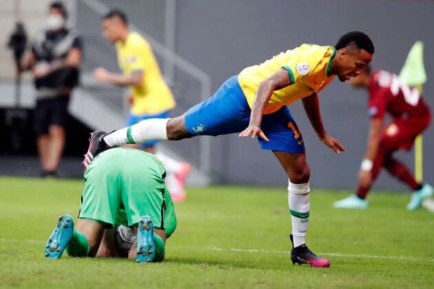 Brazil x Venezuela BRASÍLIA, DF - 13.06.2021: BRAZIL X VENEZUELA - Match between , Brazil x Venezuela valid for the first round Copa America Brazil 2021 , held at the Estádio Nacional De Brasília Mané Garrincha, on Sunday (13). In the photo, Player Gabriel Jesus and Alison GoleiroBrasil (Photo: Francisco Stuckert Fotoarena) x2078916x  FranciscoxStuckert