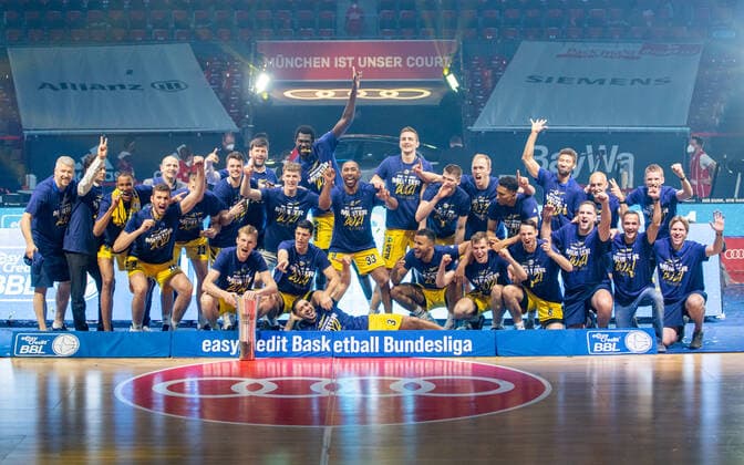 ALBA Berlin team is German champion of 2020 2021 season Basketball, Bayern Berlin, BBL playoff, final, 4 game, 2020 2021 season, on 13 6 2021 in Munich, A U D I D O M E, Germany Source Copyright Credit Oryk HAIST xx