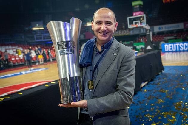 Basketball Munich 13 06 2021 1 Bundesliga easyCredit BBL Season 2020 2021 Playoffs Final Game 4 FC Bayern Munich Alba Berlin Alba wins the series 3 1 and is German Champion 2021 Himar Ojeda Alba Berlin, sports director.