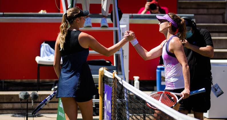 Mandatory Credit: Photo by Rob Prange Shutterstock (12072930ab) Amanda Anisimova of the United States & Alize Cornet of France after the first round of the 2021 bett1open WTA, Tennis Damen 500 tennis tournament bett1open Tournament, Tennis, Berlin, Germany - 14 Jun 2021 bett1open Tournament, Tennis, Berlin, Germany - 14 Jun 2021  Copyright: xRobxPrange Shutterstockx 12072930ab