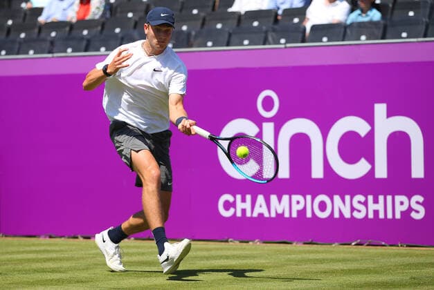 Mandatory Credit: Photo by Ella Ling BPI Shutterstock (12071591as) Jack Draper of Great Britain in action Cinch Championships, Day One, Tennis, Queens Club, London, UK - 14 June 2021 EDITORIAL USE ONLY No use with unauthorised audio, video, data, fixture lists, club league logos or live services. Online in-match use limited to 120 images, no video emulation. No use in betting, games or single club league player publications. Cinch Championships, Day One, Tennis, Queens Club, London, UK - 14 June 2021 EDITORIAL USE ONLY No use with unauthorised audio, video, data, fixture lists, club league logos or live services. Online in-match use limited to 120 images, no video emulation. No use in betting, games or single club league player publications. Copyright: xEllaxLing BPI Shutterstockx 12071591as