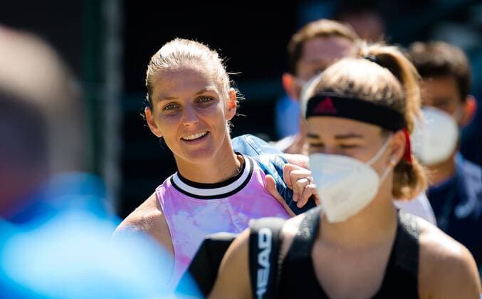 Mandatory Credit: Photo by Rob Prange Shutterstock (12072930cb) Karolina Pliskova of the Czech Republic playing doubles with Karolina Muchova at the 2021 bett1open WTA, Tennis Damen 500 tennis tournament bett1open Tournament, Tennis, Berlin, Germany - 14 Jun 2021 bett1open Tournament, Tennis, Berlin, Germany - 14 Jun 2021  Copyright: xRobxPrange Shutterstockx 12072930cb