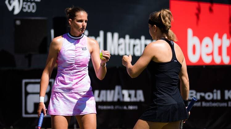Mandatory Credit: Photo by Rob Prange Shutterstock (12072930bp) Karolina Muchova & Karolina Pliskova of the Czech Republic playing doubles at the 2021 bett1open WTA, Tennis Damen 500 tennis tournament bett1open Tournament, Tennis, Berlin, Germany - 14 Jun 2021 bett1open Tournament, Tennis, Berlin, Germany - 14 Jun 2021  Copyright: xRobxPrange Shutterstockx 12072930bp