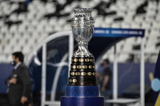 Argentina x Chile RIO DE JANEIRO, RJ - 14.06.2021: ARGENTINA X CHILE - Match between Argentina x Chile, valid for the first round of Copa America Brazil 2021, held at Nilton Santos Stadium, Rio de Janeiro RJ, this Monday (14). (Photo: Nayra Halm Fotoarena) x2079456x  NayraxHalm