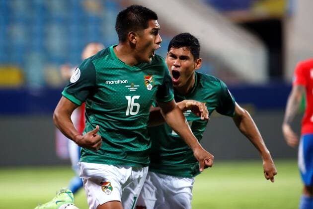Erwin Saavedra (L) of Bolivia celebrates a goal today, in a match of group B of the Copa America between the teams of Paraguay and Bolivia at the Olympic Stadium in Goiania, Brazil 14 June 2021. Paraguay - Bolivia !ACHTUNG: NUR REDAKTIONELLE NUTZUNG!  Copyright: xALBERTOxVALDESx AME5742 20210615-637593216808603385