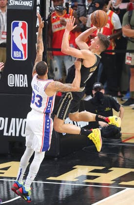 June 14, 2021, Atlanta, GA, USA: Atlanta Hawks guard Bogan Bogdanovic goes to the basket for two and draws the foul from Philadelphia 76ers guard George Hill in game 4 of their NBA, Basketball Herren, USA Eastern Conference semifinals series on Monday, June 14, 2021, in Atlanta. Atlanta USA - ZUMAm67_ 0121512617st Copyright: xCurtisxComptonx