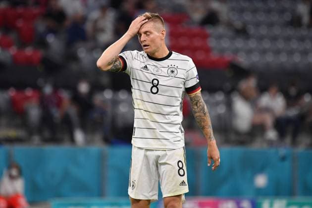 Toni KROOS GER , Disappointment, frustration, frustrated, dejected, action, single image, cut single motif, half figure, half figure, group phase, preliminary round group F, game M12, France F Germany GER 1 0 on 15 06 2021 in Munich Football Arena Alliianz Arena Football EM 2020 of 11 06 2021 11 07 2021
