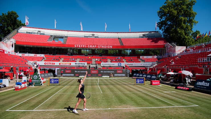 June 16, 2021: Ambiance during her second round at the 2021 bett1open WTA, Tennis Damen 500 tennis tournament - ZUMAa181 20210616_zaa_a181_044 Copyright: xRobxPrangex