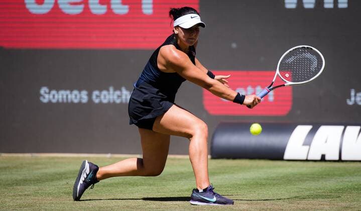 Mandatory Credit: Photo by Rob Prange Shutterstock (12072933as) Bianca Andreescu of Canada in action during her second round at the 2021 bett1open WTA, Tennis Damen 500 tennis tournament bett1open Tournament, Tennis, Berlin, Germany - 16 Jun 2021 bett1open Tournament, Tennis, Berlin, Germany - 16 Jun 2021  Copyright: xRobxPrange Shutterstockx 12072933as
