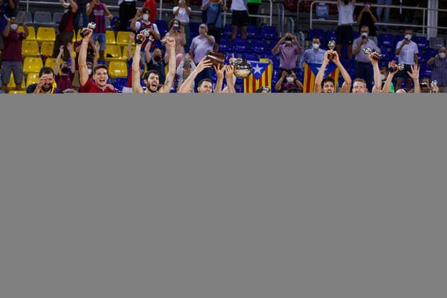 June 16, 2021, Barcelona, Spain: Players of FC Barcelona, Barca celebrates a title of Liga Endesa during the Final of the Liga Endesa match between FC Barcelona and Real Madrid at Palau Blaugrana in Barcelona, Spain. Barcelona Spain - ZUMAd159 20210616_zia_d159_015 Copyright: xDavidxRamirezx