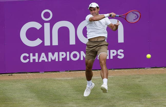 Mandatory Credit: Photo by Ella Ling BPI Shutterstock (12084430t) Aslan Karatsev of Russia in action Cinch Championships, Day Three, Tennis, Queens Club, London, UK - 16 June 2021 EDITORIAL USE ONLY No use with unauthorised audio, video, data, fixture lists, club league logos or live services. Online in-match use limited to 120 images, no video emulation. No use in betting, games or single club league player publications. Cinch Championships, Day Three, Tennis, Queens Club, London, UK - 16 June 2021 EDITORIAL USE ONLY No use with unauthorised audio, video, data, fixture lists, club league logos or live services. Online in-match use limited to 120 images, no video emulation. No use in betting, games or single club league player publications. Copyright: xEllaxLing BPI Shutterstockx 12084430t