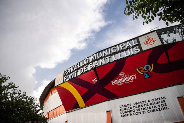 210617 Exterior view over Pavello Municipal Font de San Lluis arena ahead of the FIBA Women s Eurobasket match between Sweden and Slovakia on June 17, 2021 in Valencia Photo Maxim ThorÃ BILDBYRAN kod MT MT0187 basket basketball national team fiba women s eurobasket basket em sverige sweden slovakien slovakia dam bbeng dag 1 day 1 interior genre,  Copyright: MAXIMxTHORE BB210617MT005