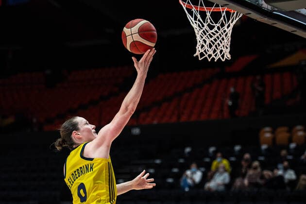 210617 Elin Eldebrink of Sweden during of the FIBA Women s Eurobasket match between Sweden and Slovakia on June 17, 2021 in Valencia Photo Maxim ThorÃ BILDBYRAN kod MT MT0187 basket basketball national team fiba women s eurobasket basket em sverige sweden slovakien slovakia dam bbeng dag 1 day 1,  Copyright: MAXIMxTHORE BB210617MT093