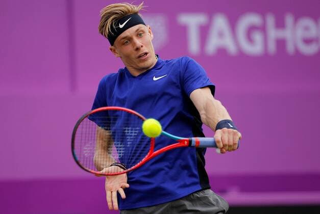 Mandatory Credit: Photo by Ella Ling BPI Shutterstock (12089309bw) Denis Shapovalov of Canada in action Cinch Championships, Day Four, Tennis, Queens Club, London, UK - 17 June 2021 EDITORIAL USE ONLY No use with unauthorised audio, video, data, fixture lists, club league logos or live services. Online in-match use limited to 120 images, no video emulation. No use in betting, games or single club league player publications. Cinch Championships, Day Four, Tennis, Queens Club, London, UK - 17 June 2021 EDITORIAL USE ONLY No use with unauthorised audio, video, data, fixture lists, club league logos or live services. Online in-match use limited to 120 images, no video emulation. No use in betting, games or single club league player publications. Copyright: xEllaxLing BPI Shutterstockx 12089309bw