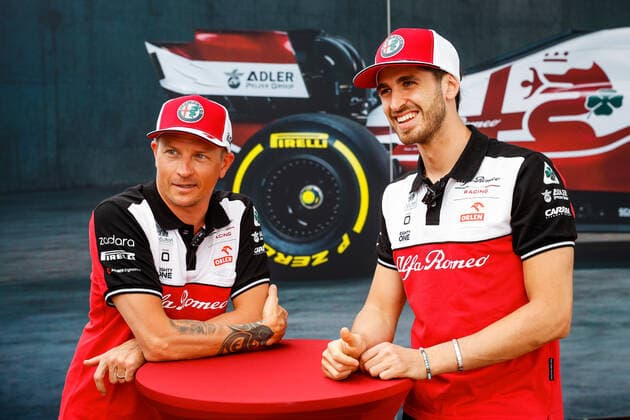 RAIKKONEN Kimi (fin), Alfa Romeo Racing ORLEN C41, GIOVINAZZI Antonio (ita), Alfa Romeo Racing ORLEN C41, portrait during the Formula 1 Emirates Grand Prix de France 2021, 7th round of the 2021 FIA Formula One World Championship, WM, Weltmeisterschaft from June 18 to 20, 2021 on the Circuit Paul Ricard, in Le Castellet, France - FORMULE 1 : Grand Prix de France - Circuit Paul-Ricard - 17 06 2021 DPPI PANORAMIC 20210617_GOODEN__GO05103