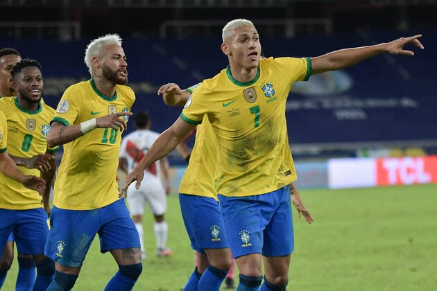 17th June 2021; Nilton Santos Stadium, Rio de Janeiro, Brazil; Copa America, Brazil versus Peru; Richarlison of Brazil celebrates his goal with Neymar in the 93th minute 4-0  ActionPlus12297230 MarcelloxDias DiaEsportivo