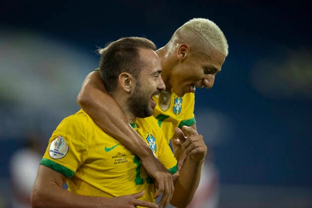 17th June 2021; Nilton Santos Stadium, Rio de Janeiro, Brazil; Copa America, Brazil versus Peru; & xc9;verton Ribeiro of Brazil celebrates his goal with Richarlison in the 89th minute 3-0  ActionPlus12297250 LucasxFigueiredo
