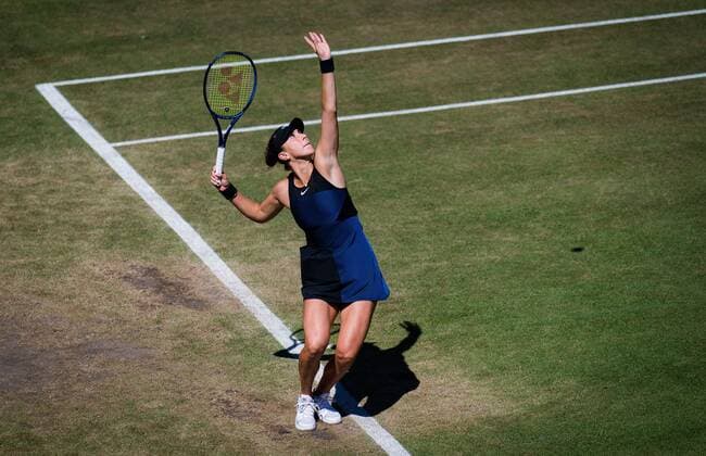Mandatory Credit: Photo by Rob Prange Shutterstock (12072940l) Belinda Bencic of Switzerland in action during the quarter-final of the 2021 bett1open WTA, Tennis Damen 500 tennis tournament bett1open Tournament, Tennis, Berlin, Germany - 18 Jun 2021 bett1open Tournament, Tennis, Berlin, Germany - 18 Jun 2021  Copyright: xRobxPrange Shutterstockx 12072940l