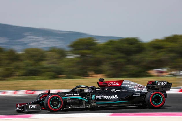 44 HAMILTON Lewis (gbr), Mercedes AMG F1 GP W12 E Performance, action during the Formula 1 Emirates Grand Prix de France 2021, 7th round of the 2021 FIA Formula One World Championship, WM, Weltmeisterschaft from June 18 to 20, 2021 on the Circuit Paul Ricard, in Le Castellet, France - FORMULE 1 : Grand Prix de France - Circuit Paul-Ricard - 18 06 2021 DPPI PANORAMIC  AV6_1122