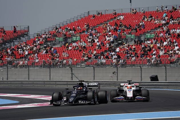 FORMULA 1 EMIRATES GRAND PRIX DE FRANCE 2021 18 06 2021, Circuit Paul Ricard, Le Castellet, FORMULA 1 EMIRATES GRAND PRIX DE FRANCE 2021 , in picture Yuki Tsunoda JPN 22 , Scuderia AlphaTauri Honda, Nikita Mazepin RUS 9 , Haas F1 Team nordphotoxGmbHx xBratic nph00250