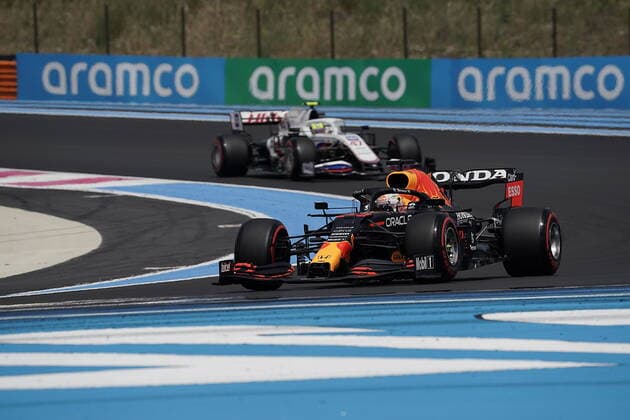 FORMULA 1 EMIRATES GRAND PRIX DE FRANCE 2021 18 06 2021, Circuit Paul Ricard, Le Castellet, FORMULA 1 EMIRATES GRAND PRIX DE FRANCE 2021 , in picture Max Verstappen NEL 33 , Red Bull Racing Honda, Mick Schumacher DEU 47 , Haas F1 Team nordphotoxGmbHx xBratic nph00250