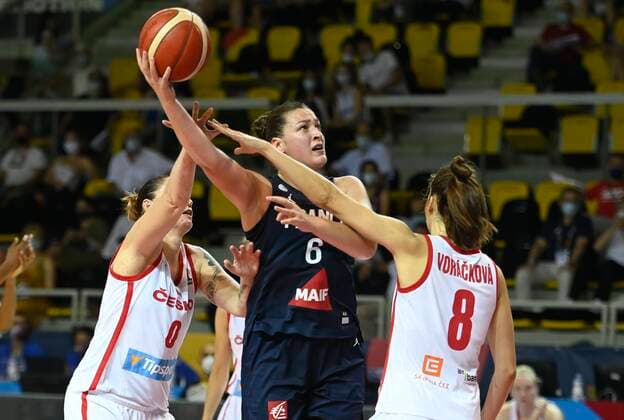 Alexia Chartereau of France pictured during FIBA Women s Eurobasket match between France and Czech Republic on JUNE 18, 2021 in Strasbourg, France,18 06 2021 BASKET BALL : Republique Tcheque vs France - Eurobasket Feminin - 18 06 2021 PhilippeCrochet Panoramic 