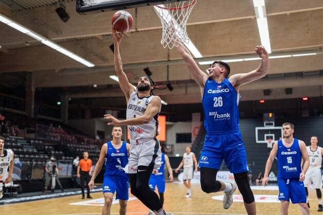 Basketball Hamburg 18 06 2021 Supercup National Team Germany GER Czech Republic CZE Joshiko Saibou Germany, No 01 David BËÜhm Czech Republic, No 26