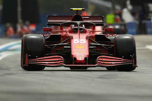 F1 Grand Prix of France - Qualifying Carlos Sainz of Spain driving the (55) Scuderia Ferrari SF21 during qualifying ahead of the F1 Grand Prix of France at Circuit Paul Ricard on June 19, 2021 in Le Castellet, France. Le Castellet France breton-f1grandp210619_npgVK  Copyright: xJosexBretonx
