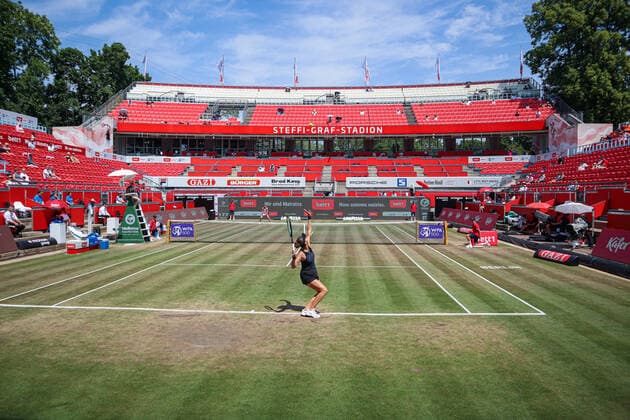 In the picture Belinda BENCIC SUI at the serve or return in the Steffi Graf Stadium against AlizÃ CORNET FRA bett1open 2021, Berlin, LTTC Rot Weiß Steffi Graf Stadion, 19 06 2021,
