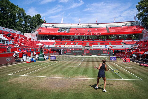 In the picture Belinda BENCIC SUI at the serve or return in the Steffi Graf Stadium against AlizÃ CORNET FRA bett1open 2021, Berlin, LTTC Rot Weiß Steffi Graf Stadion, 19 06 2021,