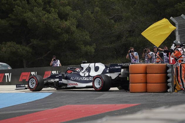 FORMULA 1 EMIRATES GRAND PRIX DE FRANCE 2021 19 06 2021, Circuit Paul Ricard, Le Castellet, FORMULA 1 EMIRATES GRAND PRIX DE FRANCE 2021 , in the picture Yuki Tsunoda JPN 22 , Scuderia AlphaTauri Honda crashes into the track barrier nordphotoxGmbHx xBratic nph00250