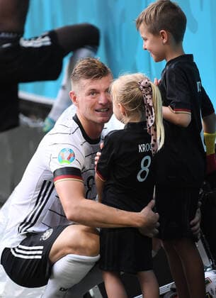 FOOTBALL Euro 2021 GROUP C Match 24 in Munich Portugal Germany 19 06 2021 Toni Kroos Germany hugs his kids after the match